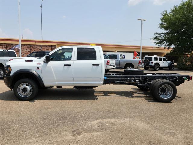 2024 RAM Ram 5500 Chassis Cab RAM 5500 TRADESMAN CHASSIS CREW CAB 4X4 84 CA