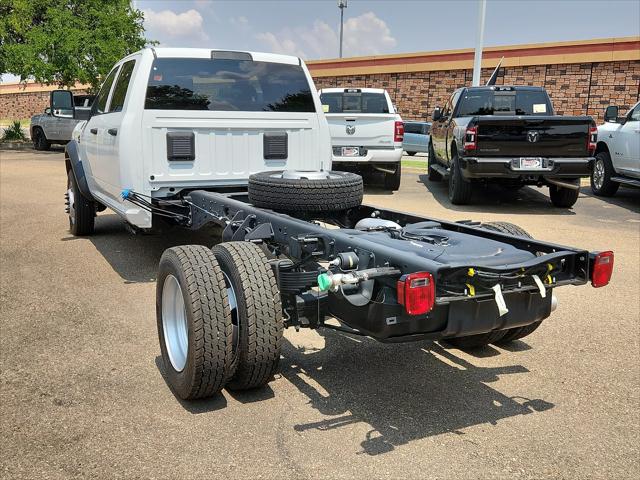 2024 RAM Ram 5500 Chassis Cab RAM 5500 TRADESMAN CHASSIS CREW CAB 4X4 84 CA