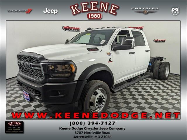 2024 RAM Ram 5500 Chassis Cab RAM 5500 TRADESMAN CHASSIS CREW CAB 4X4 60 CA