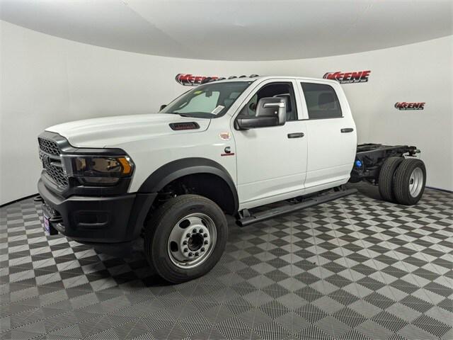 2024 RAM Ram 5500 Chassis Cab RAM 5500 TRADESMAN CHASSIS CREW CAB 4X4 60 CA