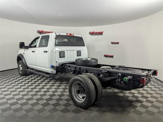 2024 RAM Ram 5500 Chassis Cab RAM 5500 TRADESMAN CHASSIS CREW CAB 4X4 60 CA