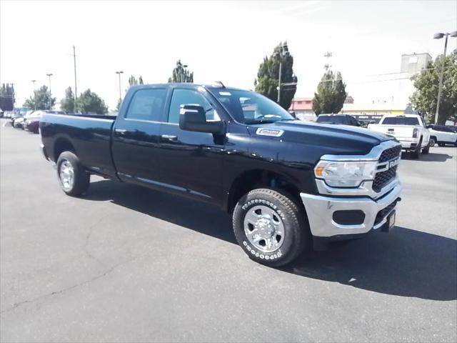 2024 RAM Ram 2500 RAM 2500 TRADESMAN CREW CAB 4X4 8 BOX