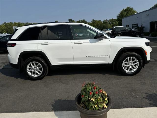 2024 Jeep Grand Cherokee Laredo X 4x4