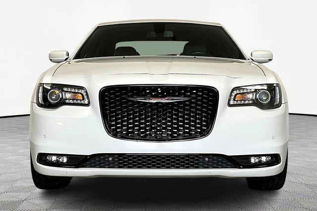 Used 2022 Chrysler 300 For Sale in OLIVE BRANCH, MS