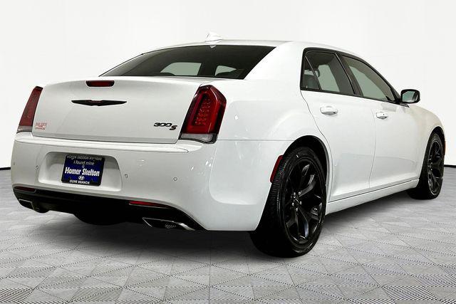 Used 2022 Chrysler 300 For Sale in OLIVE BRANCH, MS