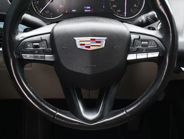 2020 Cadillac XT4 FWD Luxury