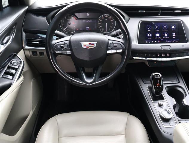 2020 Cadillac XT4 FWD Luxury