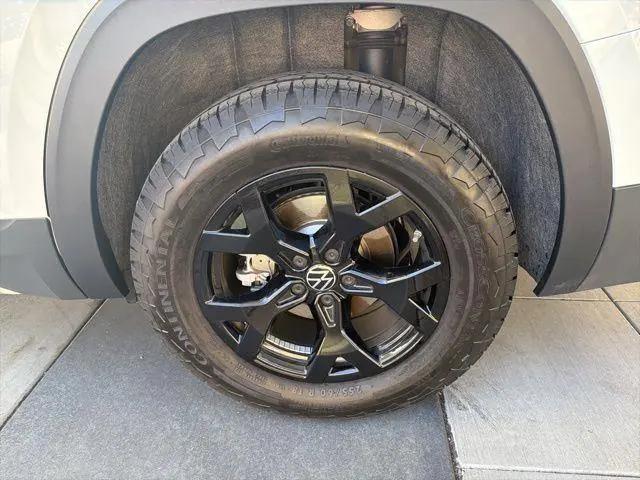 2024 Volkswagen Atlas 2.0T Peak Edition SE w/Technology