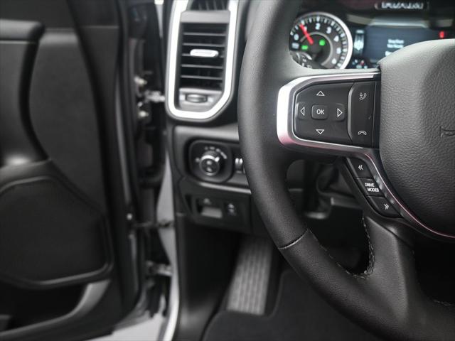 2025 RAM Ram 1500 RAM 1500 LONE STAR CREW CAB 4X4 57 BOX