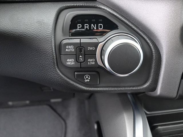 2025 RAM Ram 1500 RAM 1500 LONE STAR CREW CAB 4X4 57 BOX