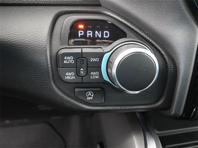 2025 RAM Ram 1500 RAM 1500 LONE STAR CREW CAB 4X4 57 BOX