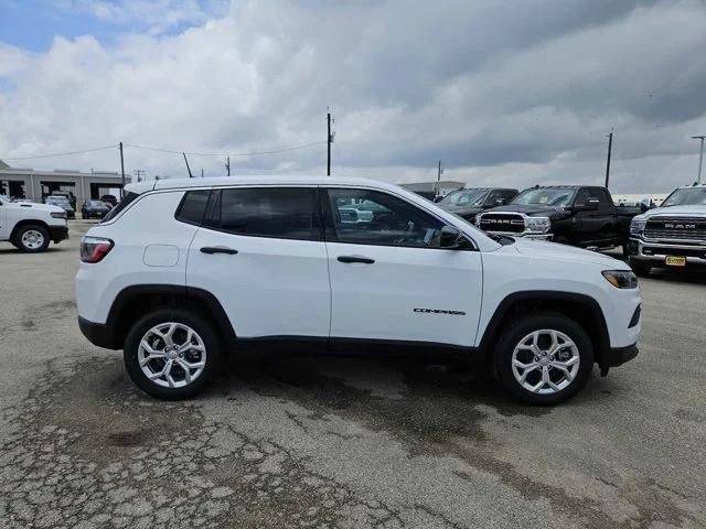 2024 Jeep Compass COMPASS SPORT 4X4