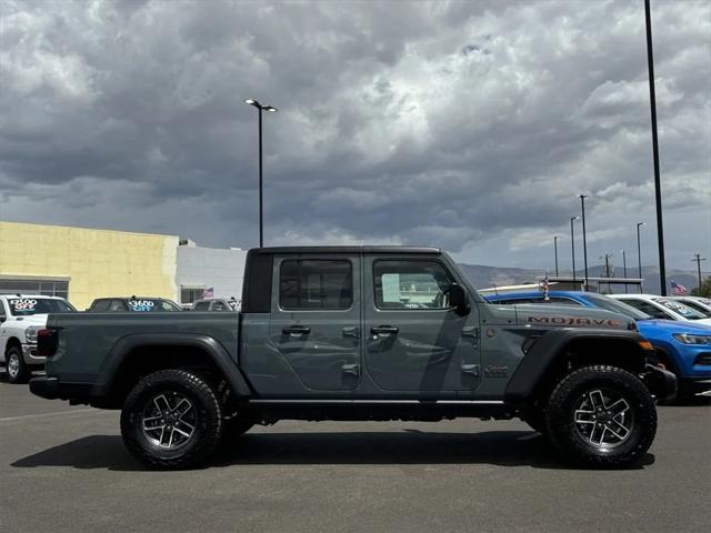 2024 Jeep Gladiator GLADIATOR MOJAVE 4X4