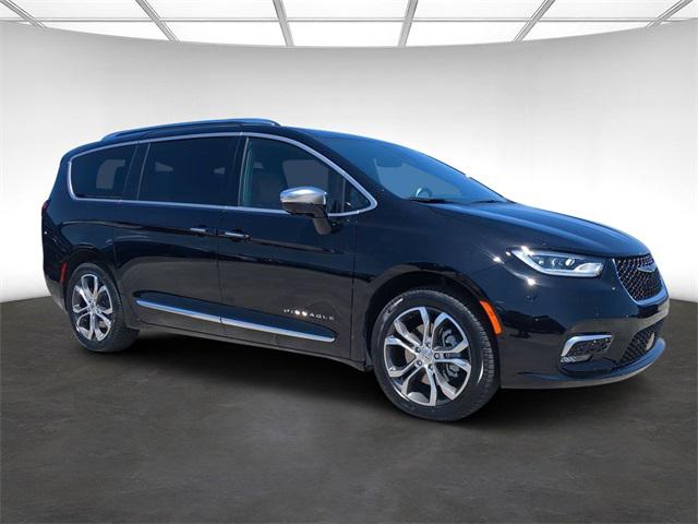 2024 Chrysler Pacifica PACIFICA PINNACLE AWD