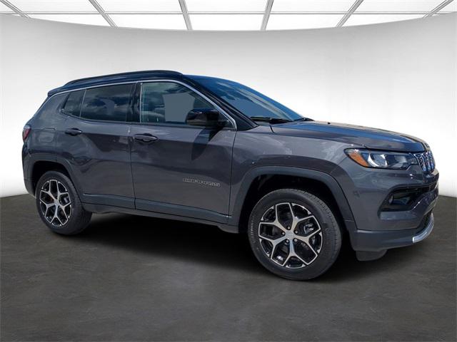 2024 Jeep Compass COMPASS LIMITED 4X4