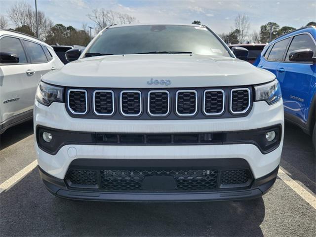 2024 Jeep Compass COMPASS LATITUDE LUX 4X4