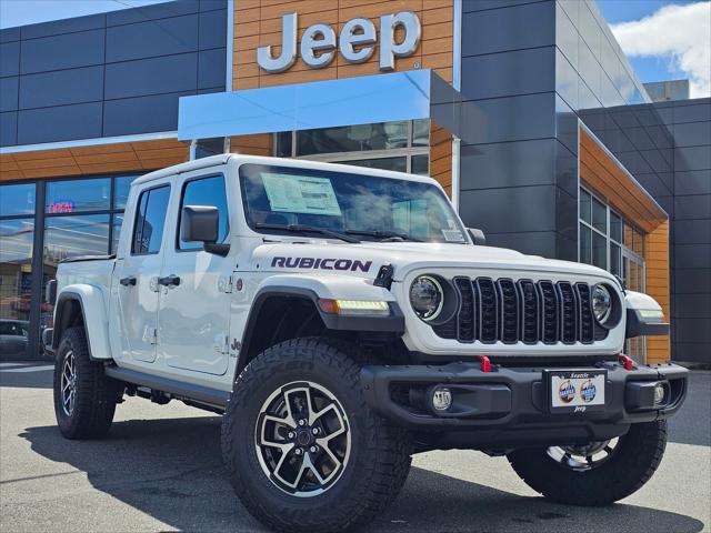 2024 Jeep Gladiator GLADIATOR RUBICON X 4X4