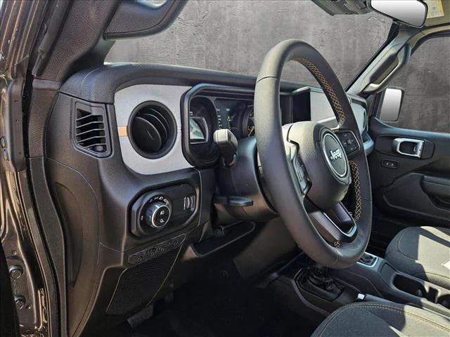 2024 Jeep Gladiator GLADIATOR WILLYS 4X4