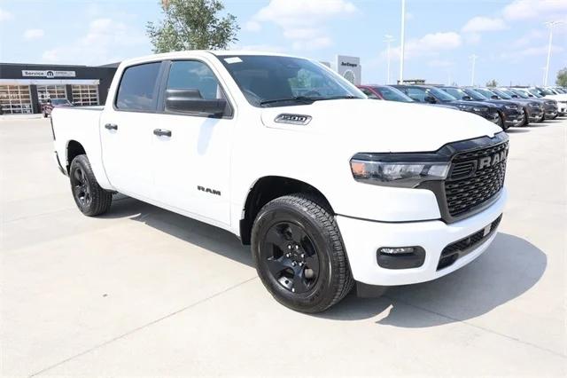 2025 RAM Ram 1500 RAM 1500 TRADESMAN CREW CAB 4X4 57 BOX