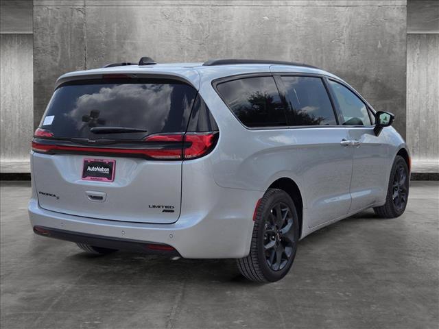 2024 Chrysler Pacifica PACIFICA LIMITED AWD