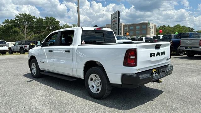 2025 RAM Ram 1500 RAM 1500 TRADESMAN CREW CAB 4X4 57 BOX