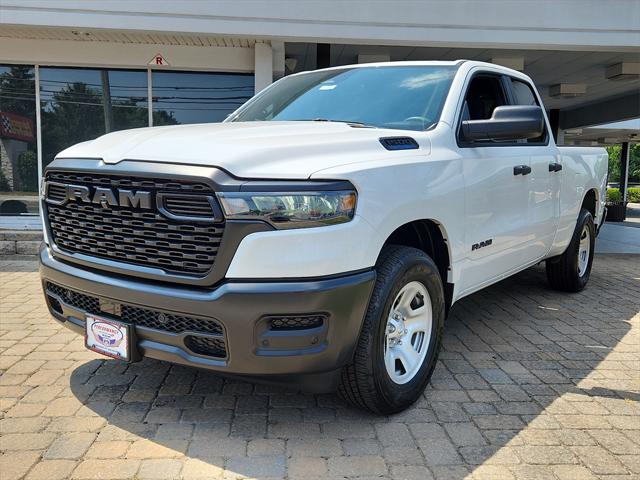 2025 RAM Ram 1500 RAM 1500 TRADESMAN QUAD CAB 4X4 64 BOX