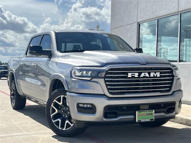 2025 RAM Ram 1500 RAM 1500 LARAMIE CREW CAB 4X4 57 BOX