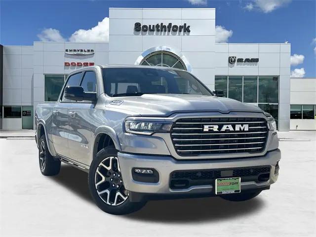 2025 RAM Ram 1500 RAM 1500 LARAMIE CREW CAB 4X4 57 BOX