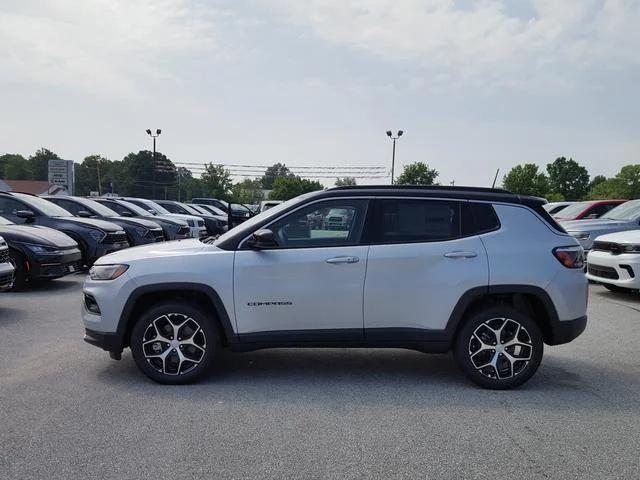 2024 Jeep Compass COMPASS LIMITED 4X4