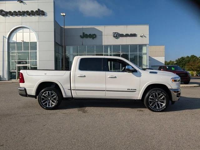 2025 RAM Ram 1500 RAM 1500 LIMITED CREW CAB 4X4 57 BOX