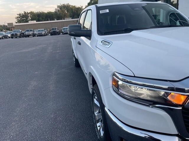 2025 RAM Ram 1500 RAM 1500 BIG HORN CREW CAB 4X4 64 BOX