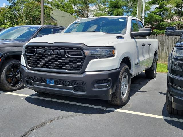 2025 RAM Ram 1500 RAM 1500 TRADESMAN QUAD CAB 4X2 64 BOX