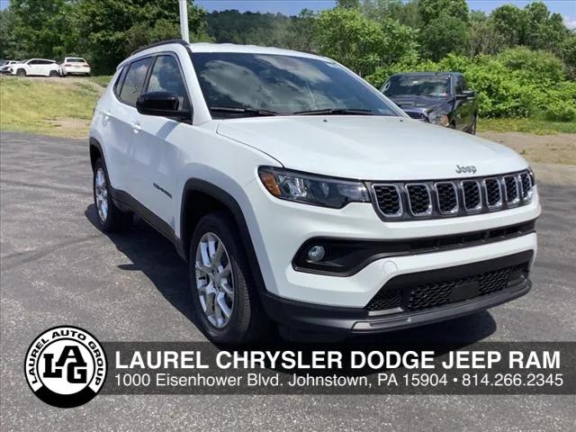 2024 Jeep Compass COMPASS LATITUDE LUX 4X4