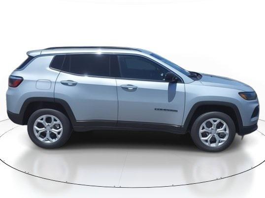 2024 Jeep Compass COMPASS SPORT 4X4