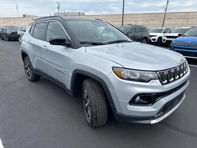 2024 Jeep Compass COMPASS LIMITED 4X4