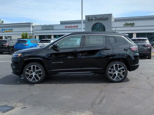 2024 Jeep Compass COMPASS LIMITED 4X4