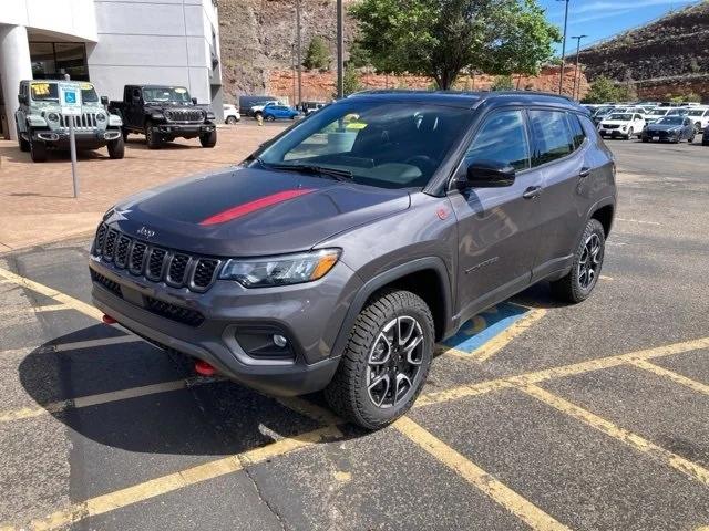 2024 Jeep Compass COMPASS TRAILHAWK 4X4