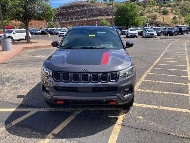 2024 Jeep Compass COMPASS TRAILHAWK 4X4