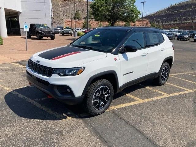 2024 Jeep Compass COMPASS TRAILHAWK 4X4