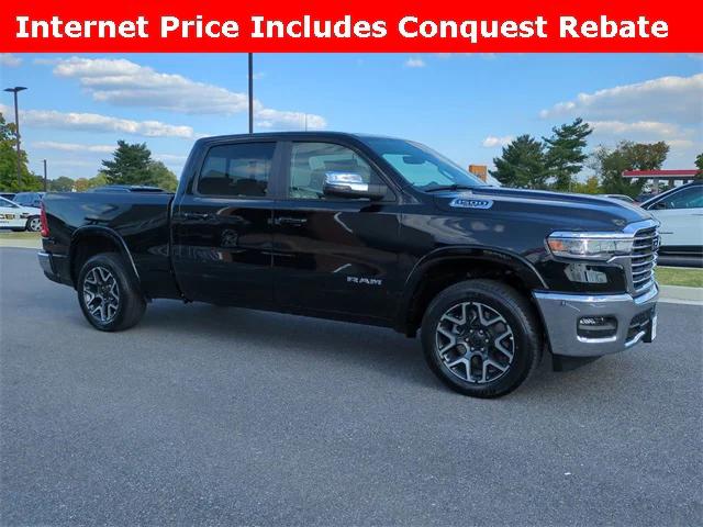 2025 RAM Ram 1500 RAM 1500 LARAMIE CREW CAB 4X4 64 BOX