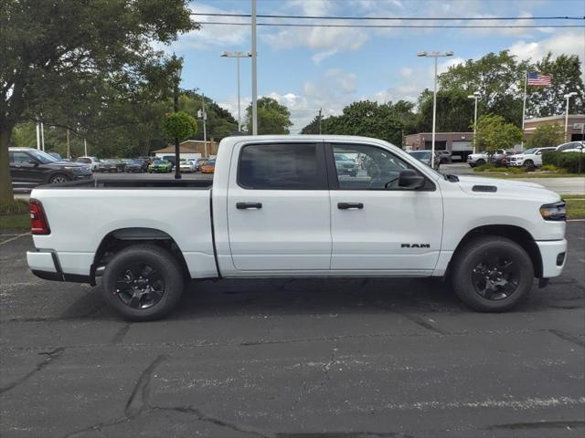 2025 RAM Ram 1500 RAM 1500 TRADESMAN CREW CAB 4X4 57 BOX