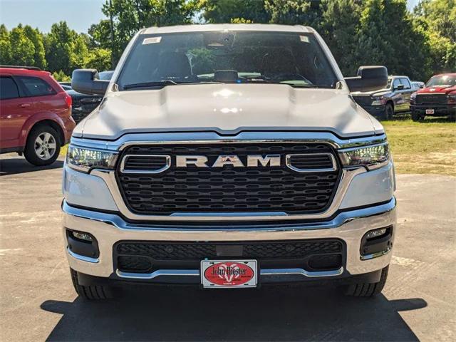 2025 RAM Ram 1500 RAM 1500 BIG HORN CREW CAB 4X2 57 BOX