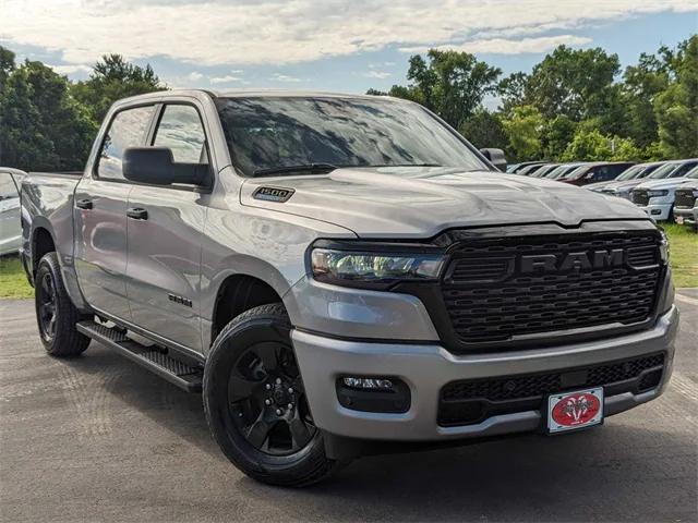 2025 RAM Ram 1500 RAM 1500 TRADESMAN CREW CAB 4X2 57 BOX