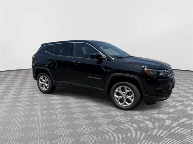 2024 Jeep Compass COMPASS SPORT 4X4