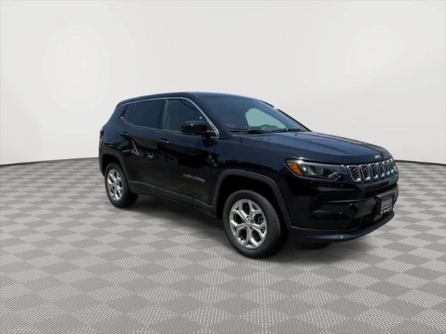 2024 Jeep Compass COMPASS SPORT 4X4