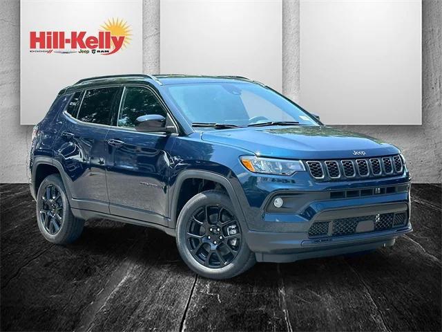 2024 Jeep Compass COMPASS LATITUDE 4X4