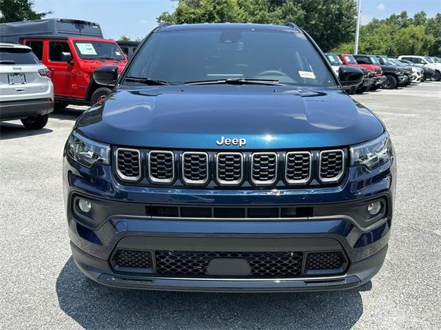 2024 Jeep Compass COMPASS LATITUDE 4X4