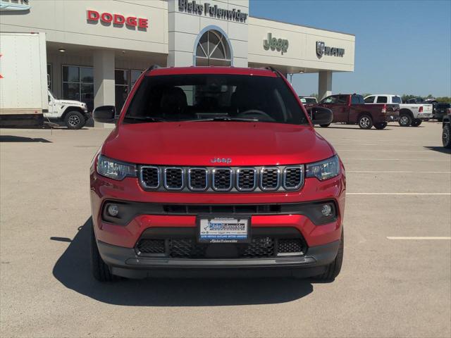 2024 Jeep Compass COMPASS LATITUDE 4X4