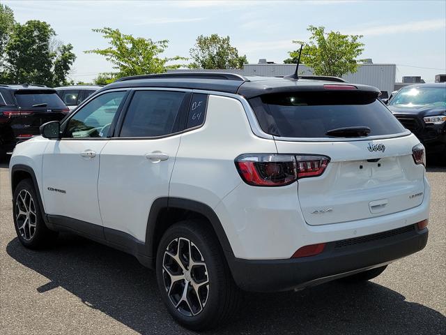 2024 Jeep Compass COMPASS LIMITED 4X4