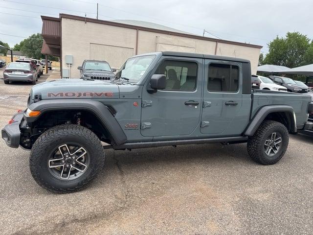 2024 Jeep Gladiator GLADIATOR MOJAVE 4X4